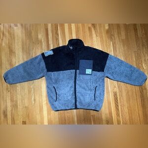 Unisex Tokyo Disney Mickey Mouse Gray and Black Fleece Jacket, Large